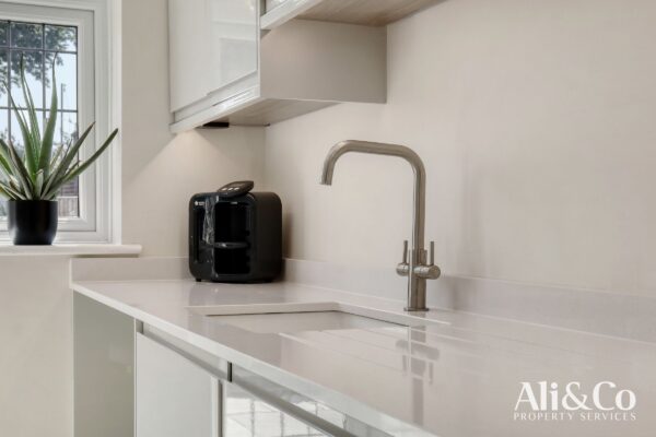 Second Avenue, Stanford-le-Hope