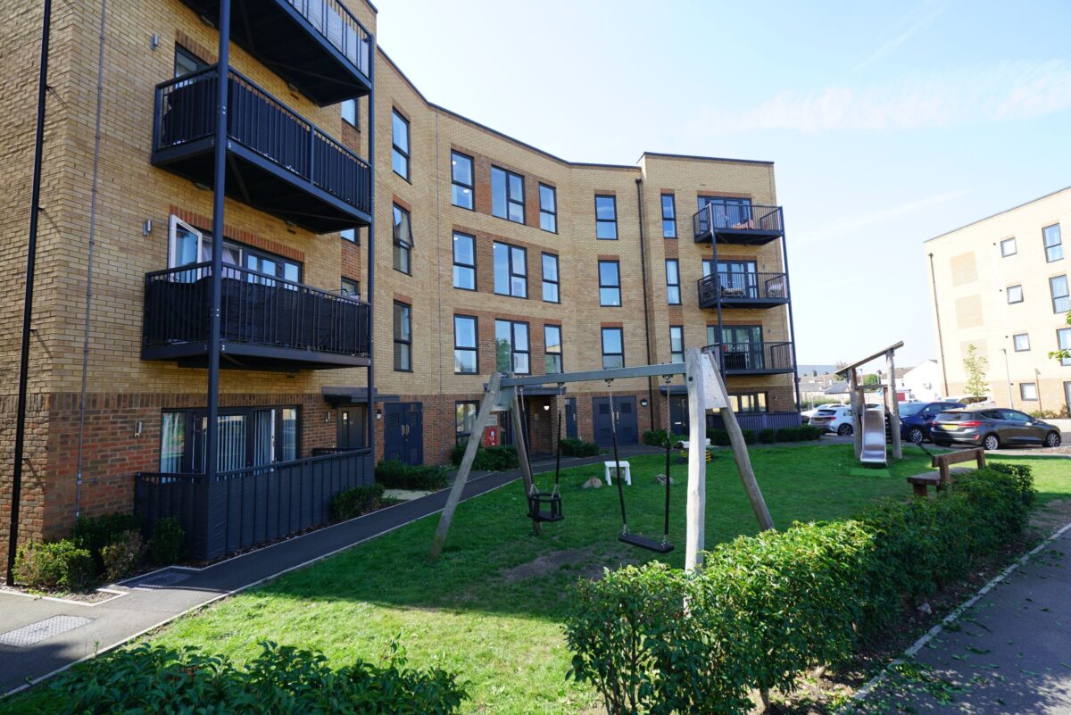 Devonshire Close, Grays