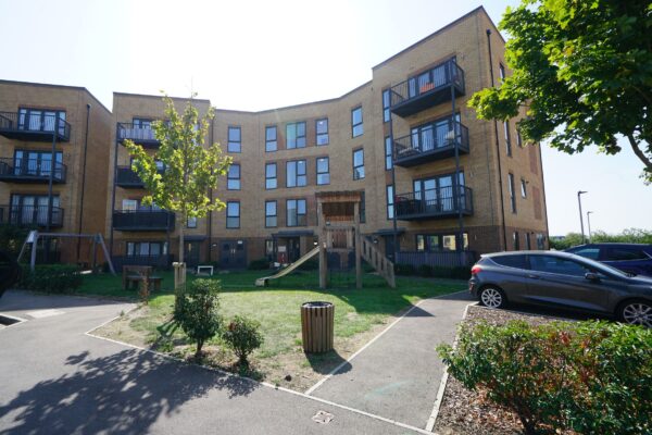 Devonshire Close, Grays