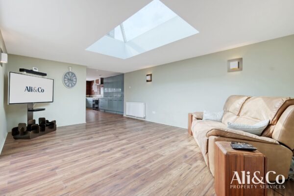 Turners Retreat, Marshfoot Road, Grays