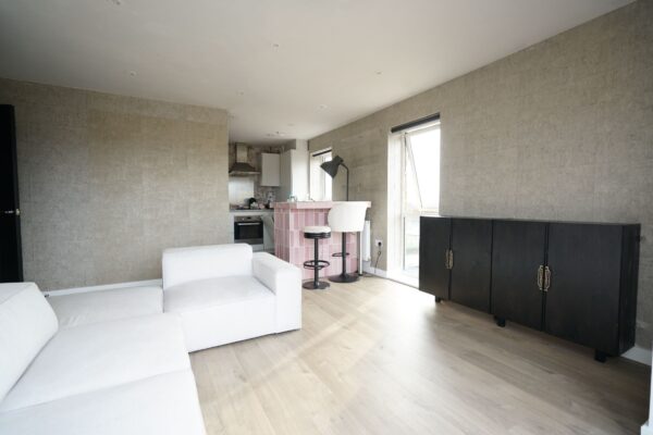 Devonshire Close, Grays