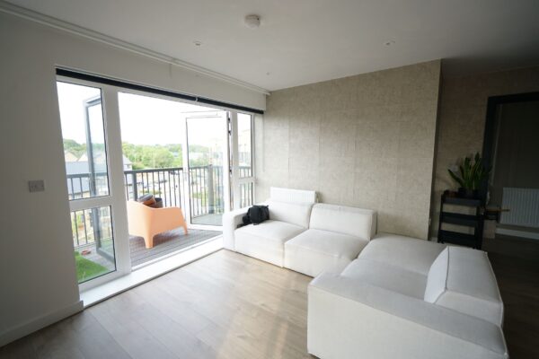 Devonshire Close, Grays