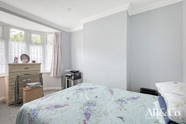 Howard Road, Upminster