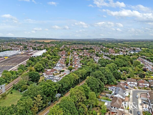 Howard Road, Upminster