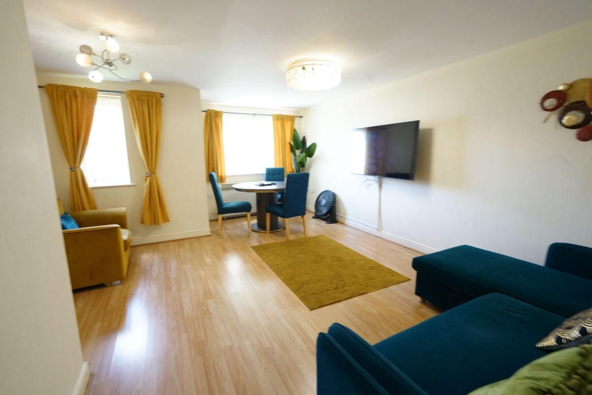 Flat , Kingfisher Heights, Hogg Lane, Grays