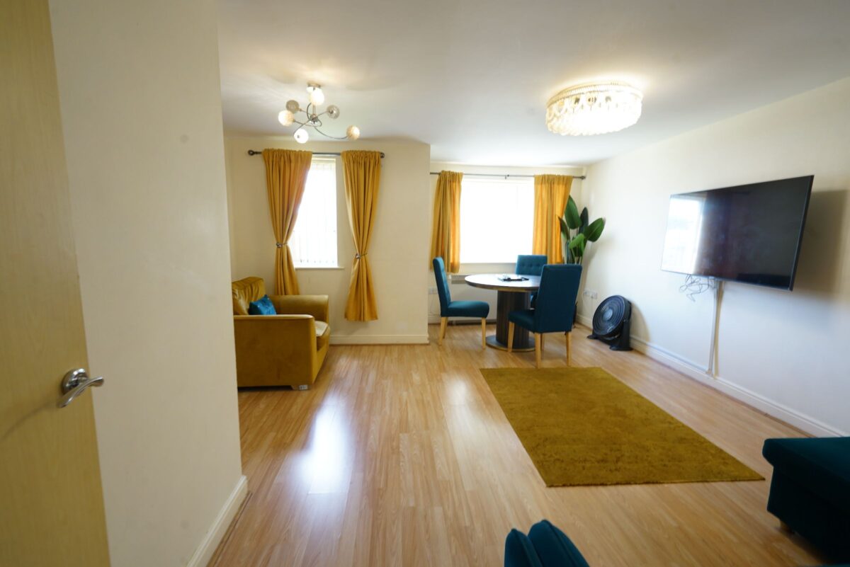 Flat , Kingfisher Heights, Hogg Lane, Grays