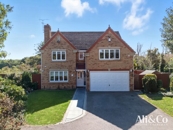 Hatton Close, Chafford Hundred, Grays