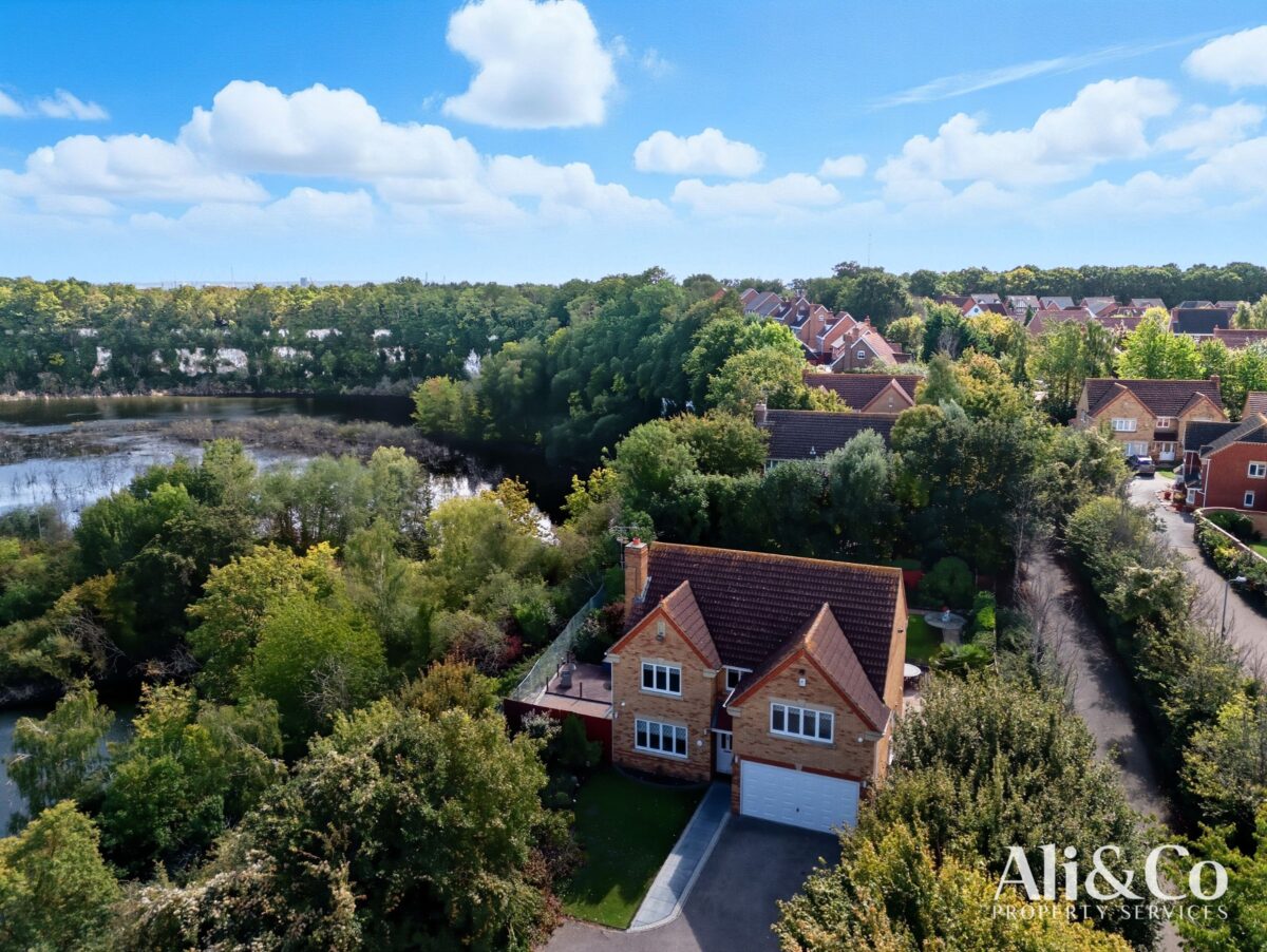 Hatton Close, Chafford Hundred, Grays