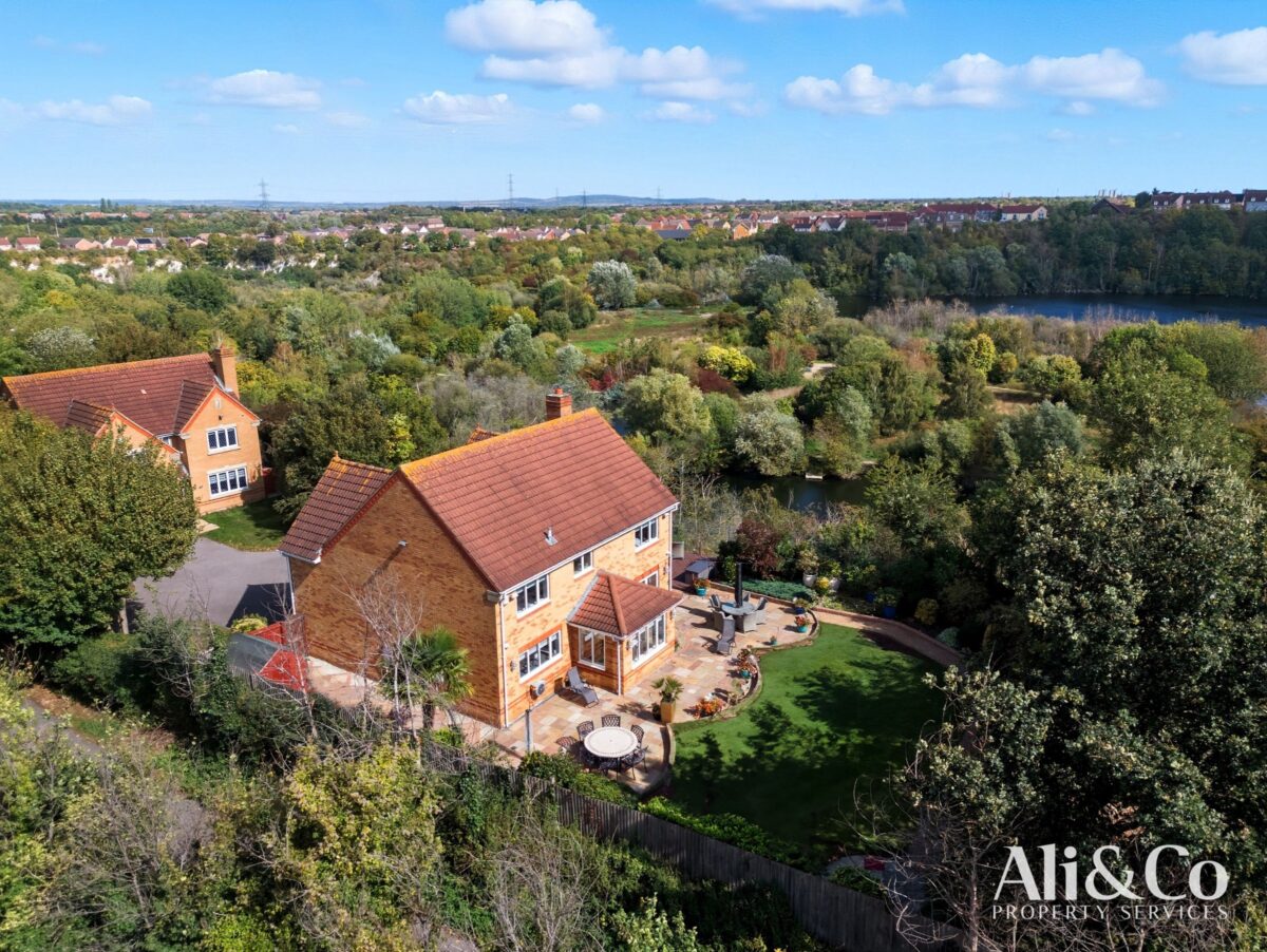 Hatton Close, Chafford Hundred, Grays