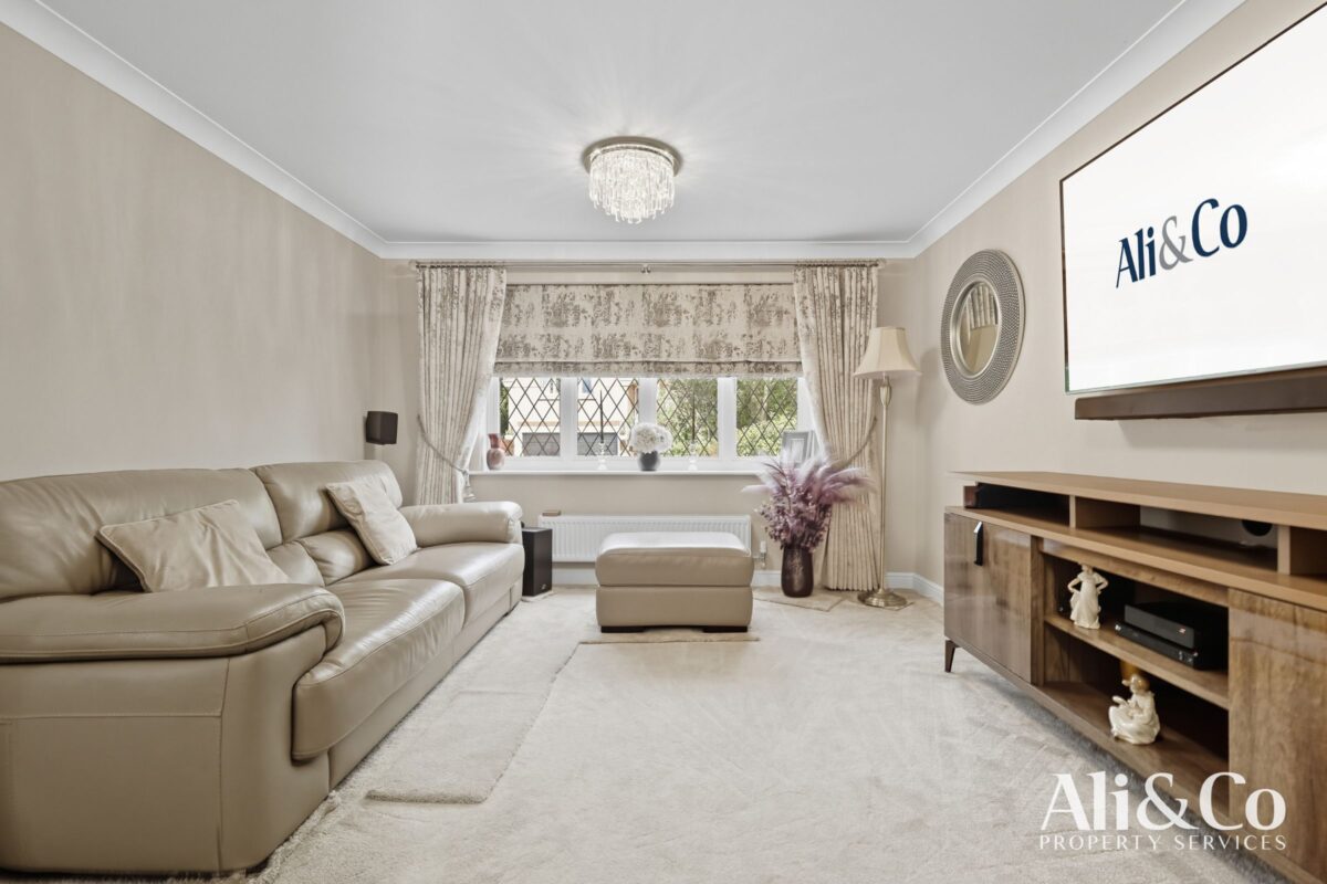 Hatton Close, Chafford Hundred, Grays