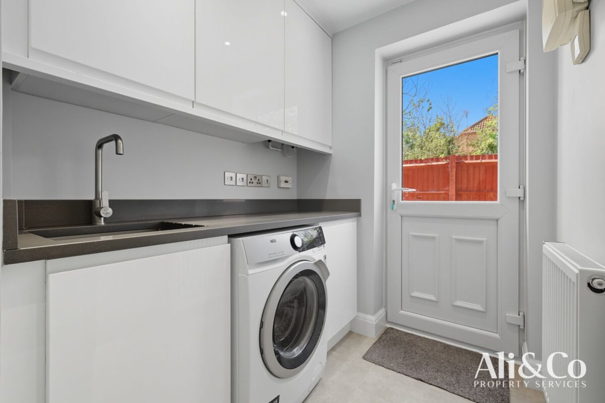 Hatton Close, Chafford Hundred, Grays