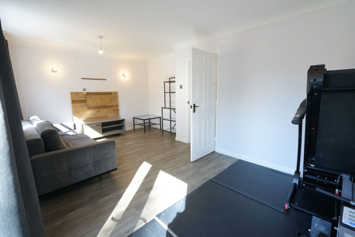 Francisco Close, Chafford Hundred, Grays