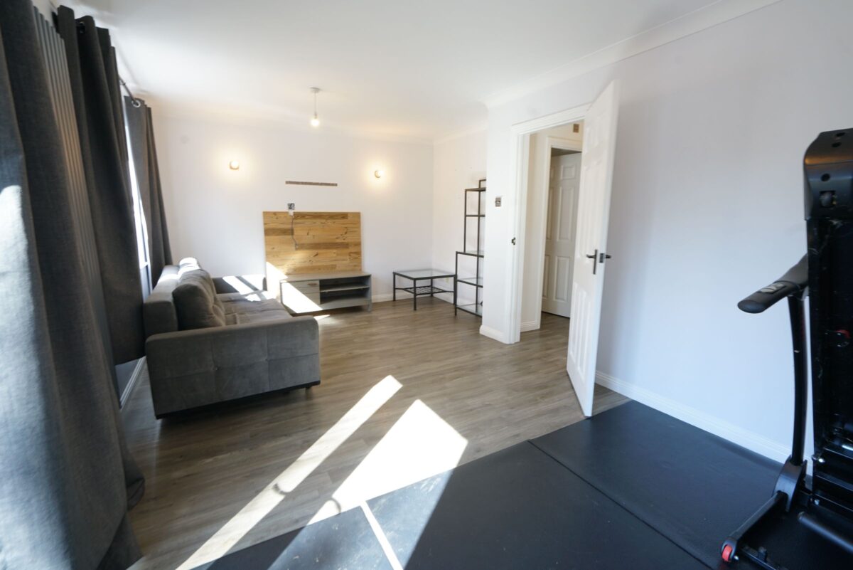 Francisco Close, Chafford Hundred, Grays