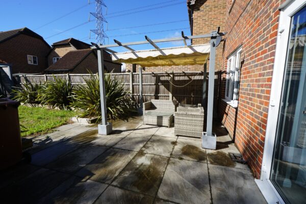 Francisco Close, Chafford Hundred, Grays