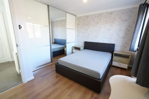 Francisco Close, Chafford Hundred, Grays