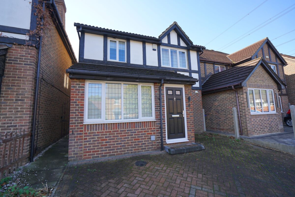 Francisco Close, Chafford Hundred, Grays