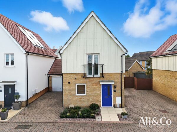 Woodside Close, Grays