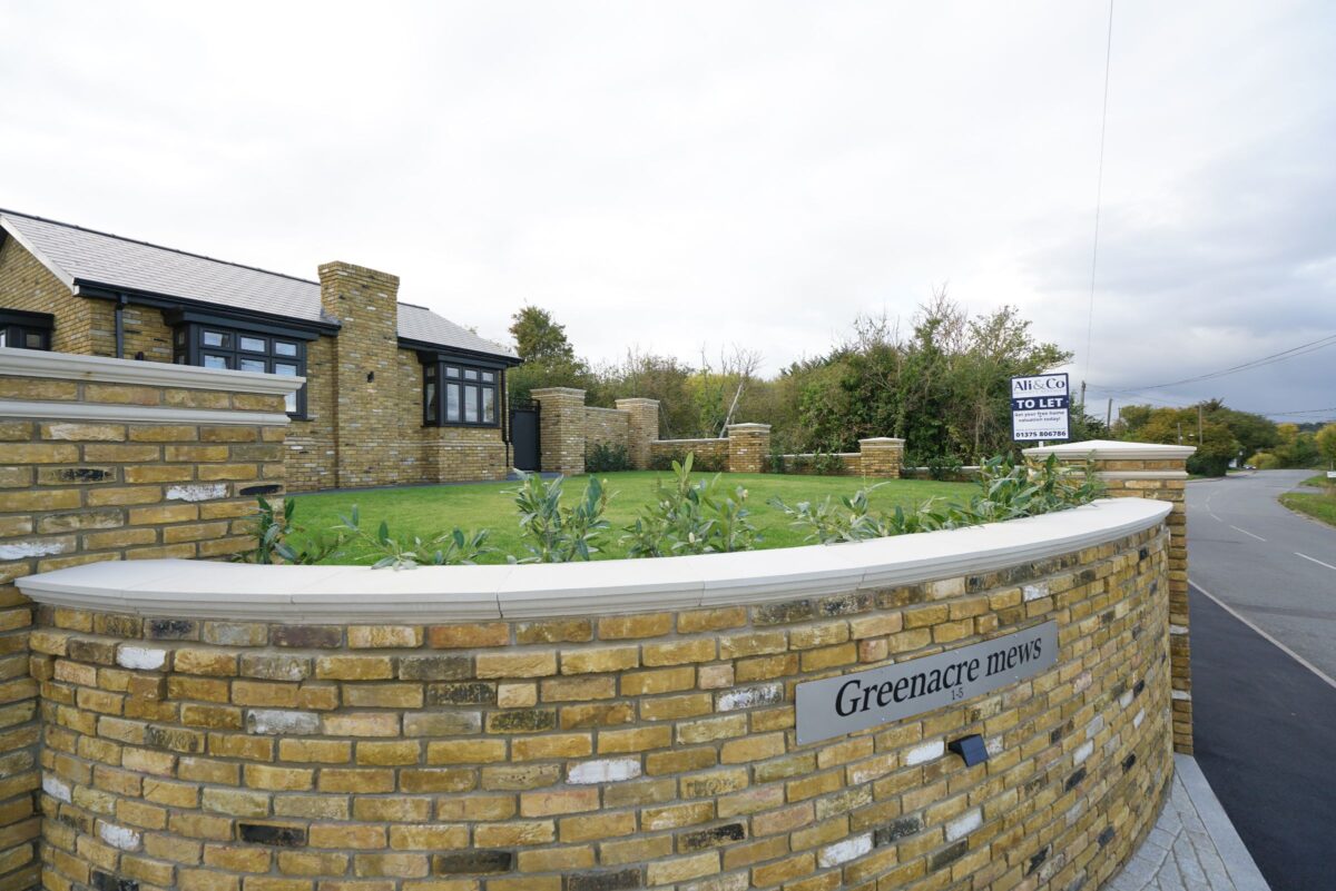 Greenacre Mews, High Road, Fobbing,