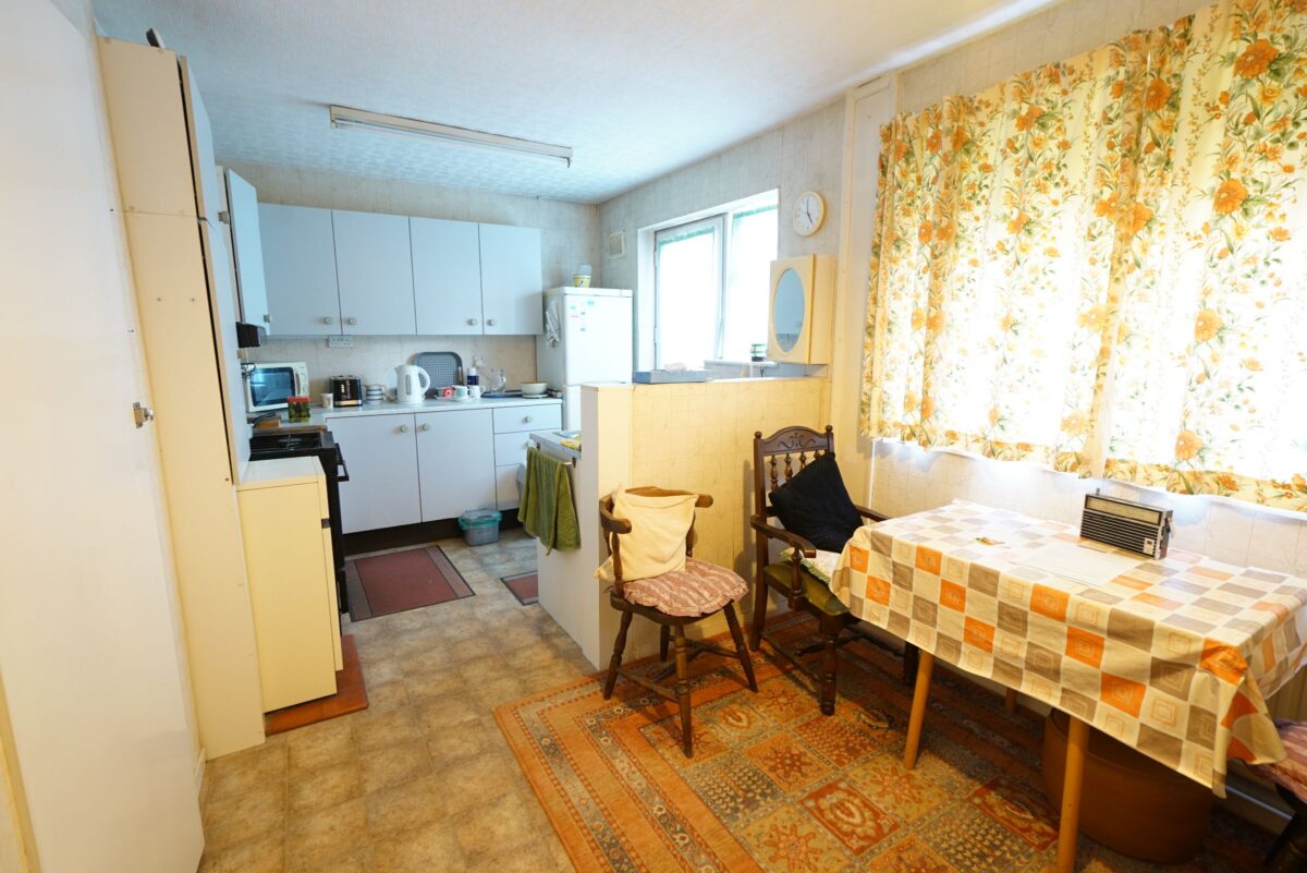 Overcliff Road, Grays