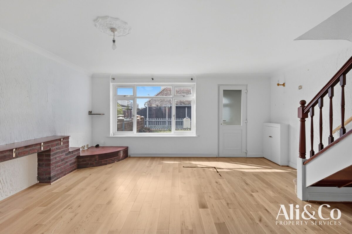 Deben, East Tilbury, Tilbury