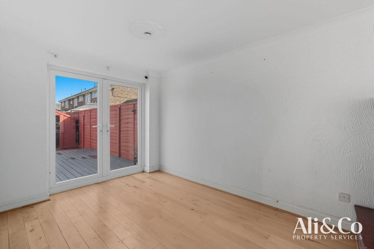 Deben, East Tilbury, Tilbury