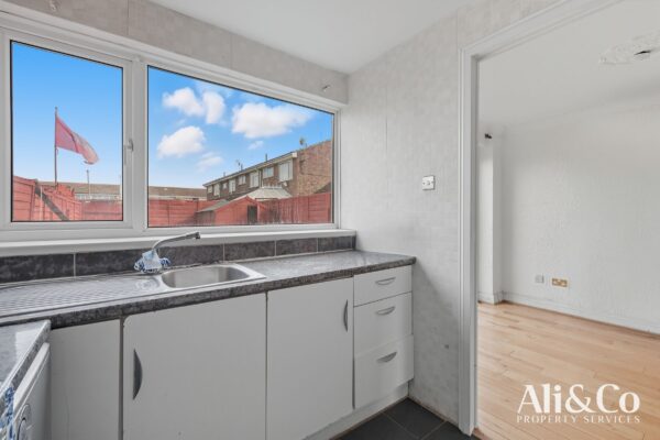 Deben, East Tilbury, Tilbury