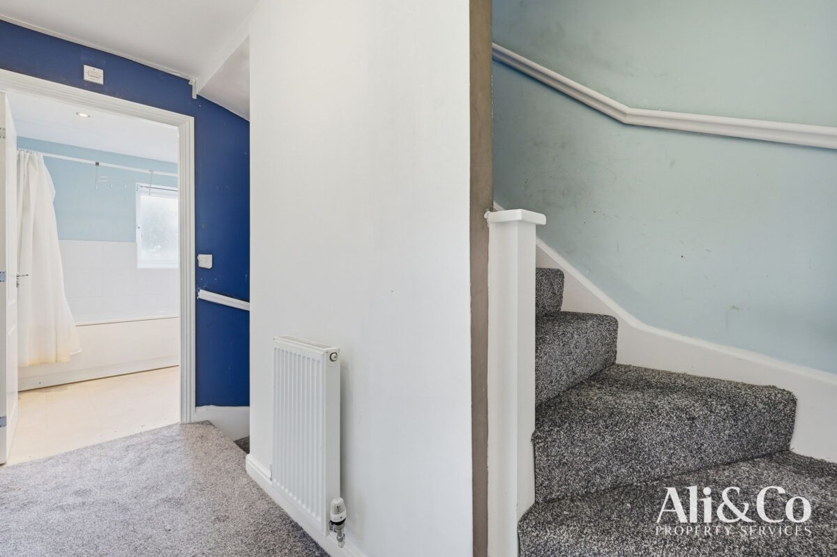 Fox Field Close, Grays