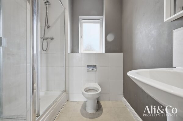 Fox Field Close, Grays