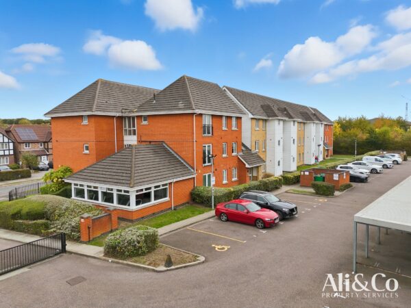 Gower Place, Chafford Hundred, Grays