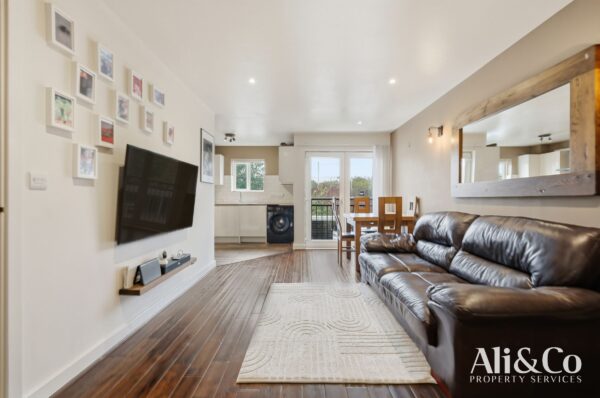 Gower Place, Chafford Hundred, Grays