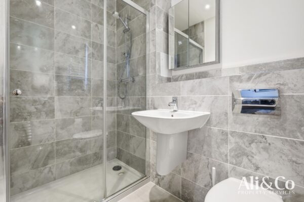 Killarney Crescent, West Thurrock, Grays