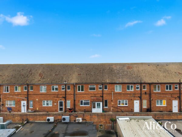 Crammavill Street, Grays