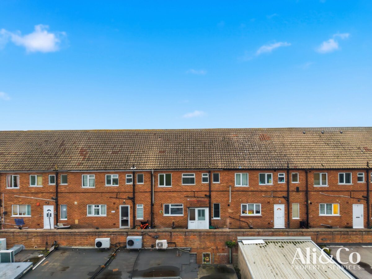 Crammavill Street, Grays