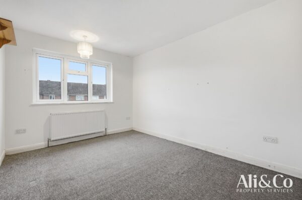 Crammavill Street, Grays