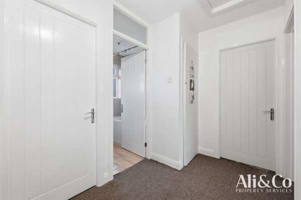 Crammavill Street, Grays