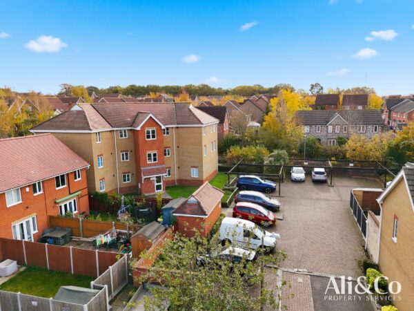 Hampton Close, Chafford Hundred