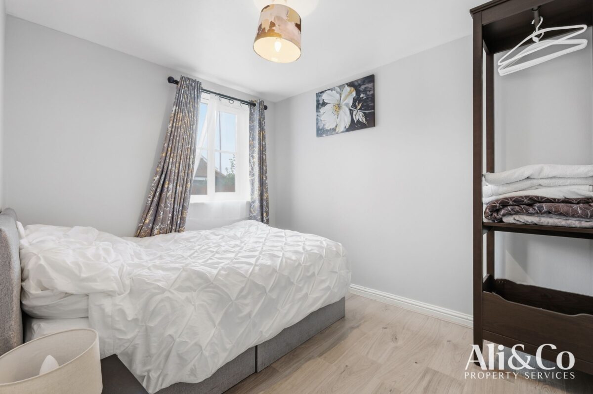 Hampton Close, Chafford Hundred