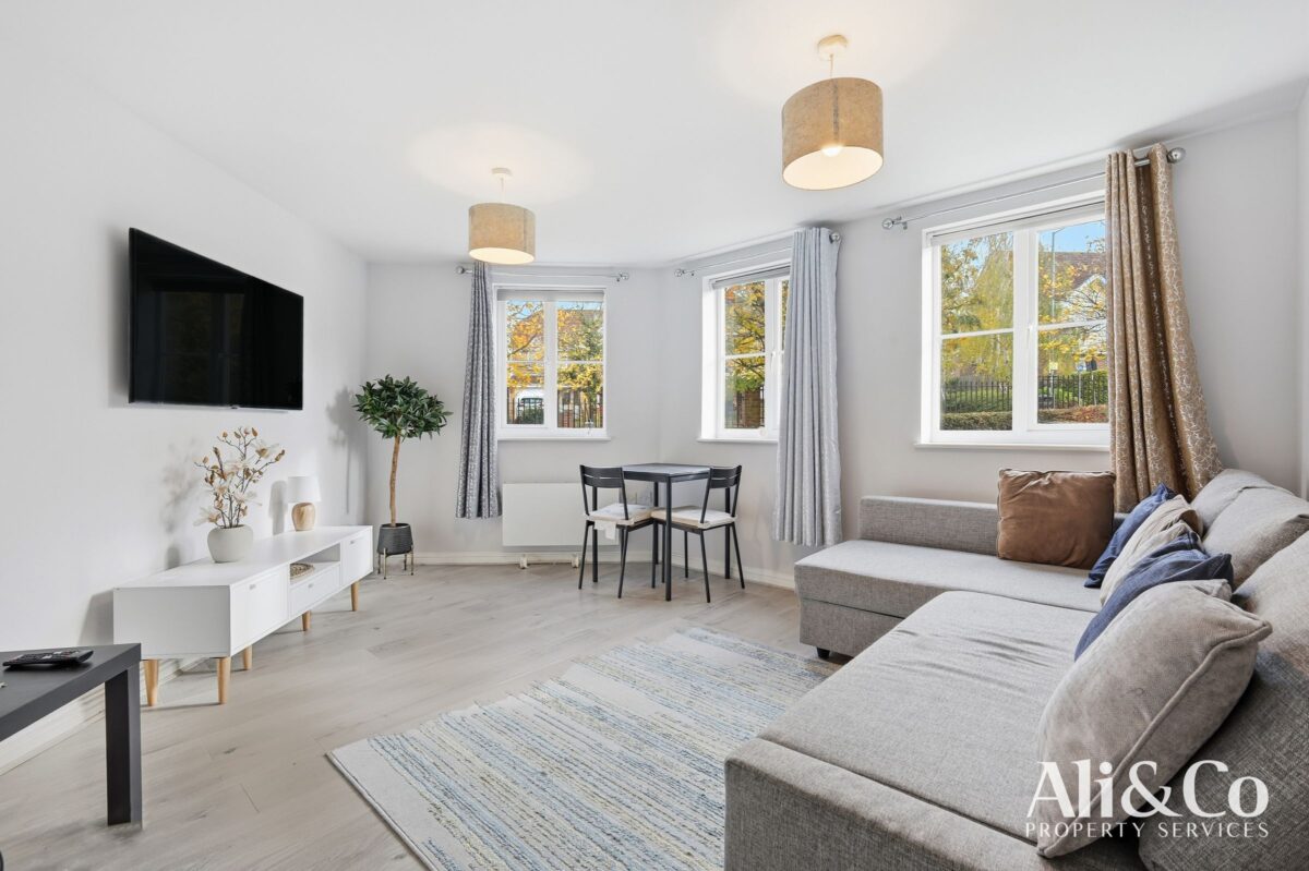 Hampton Close, Chafford Hundred