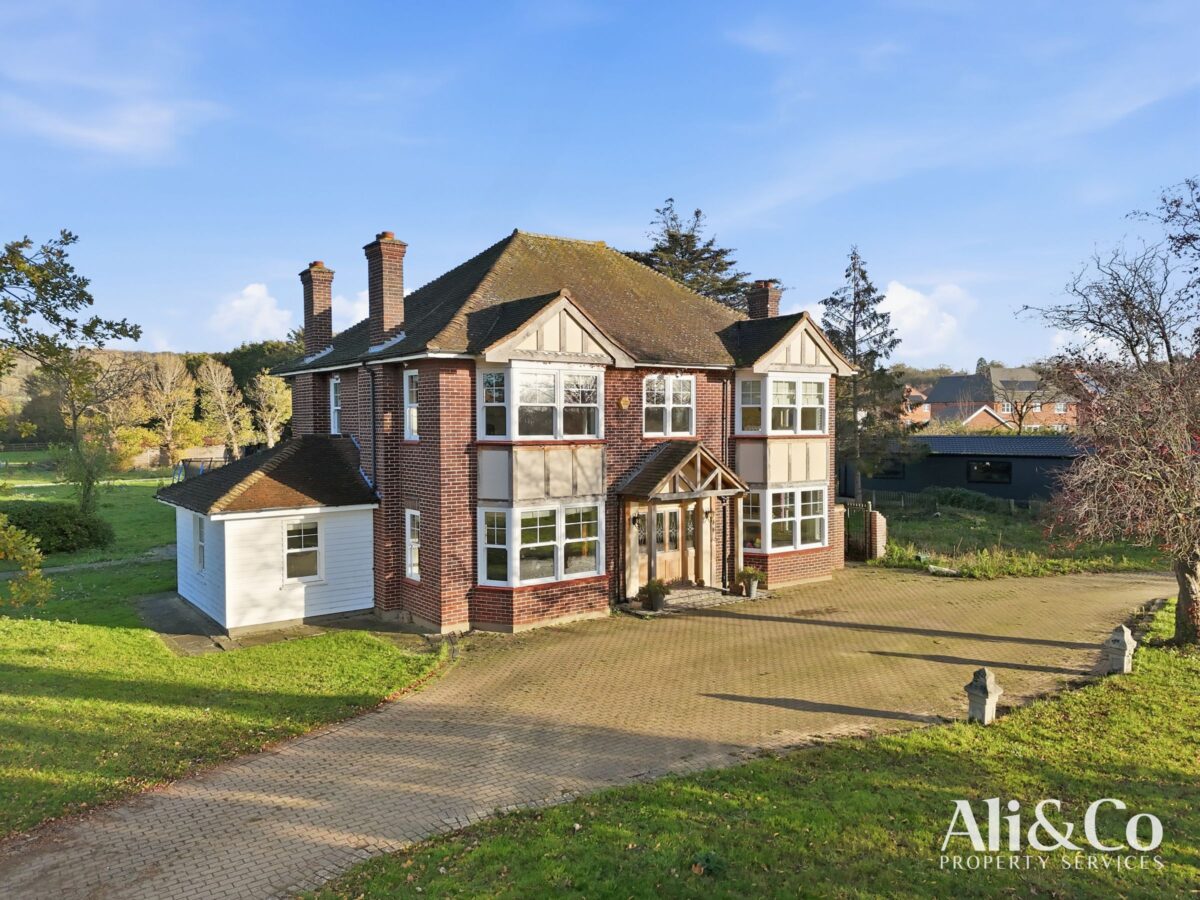 Little Malgraves Hall, Lower Dunton Road, Bulphan, Upminster