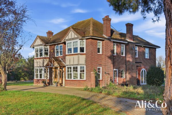 Little Malgraves Hall, Lower Dunton Road, Bulphan, Upminster