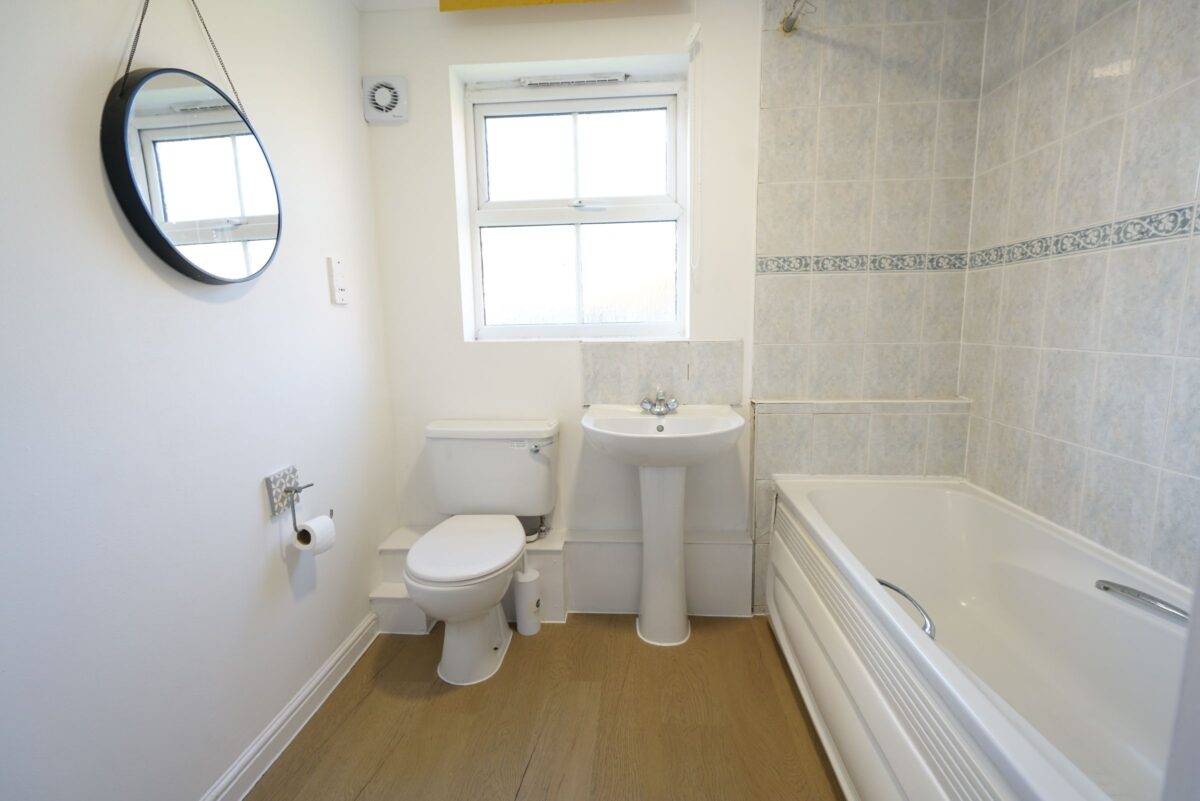 Rawlyn Close, Chafford Hundred