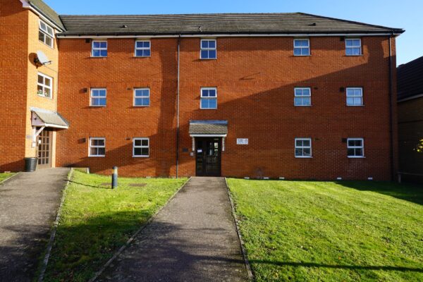 Rawlyn Close, Chafford Hundred