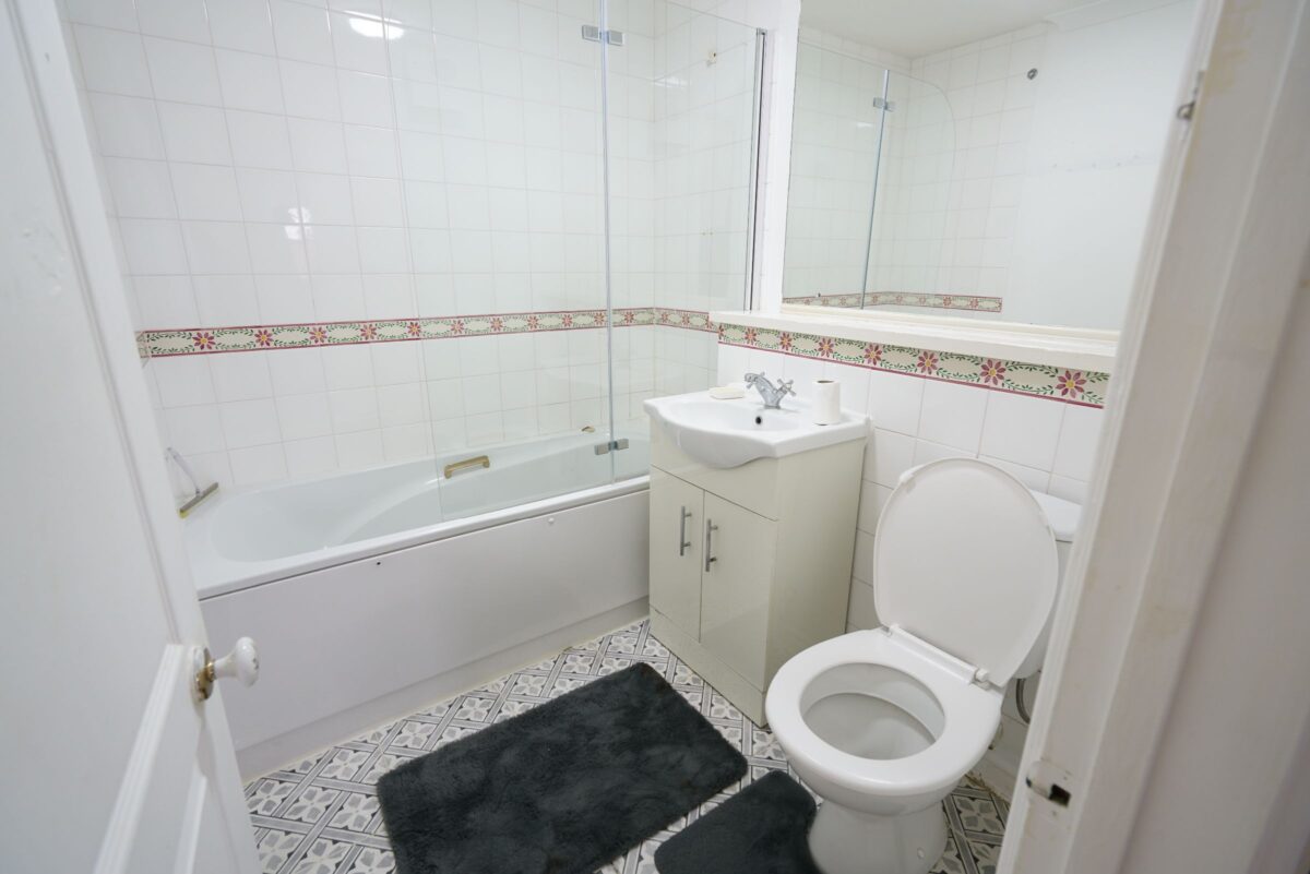 Celedon Close, Grays