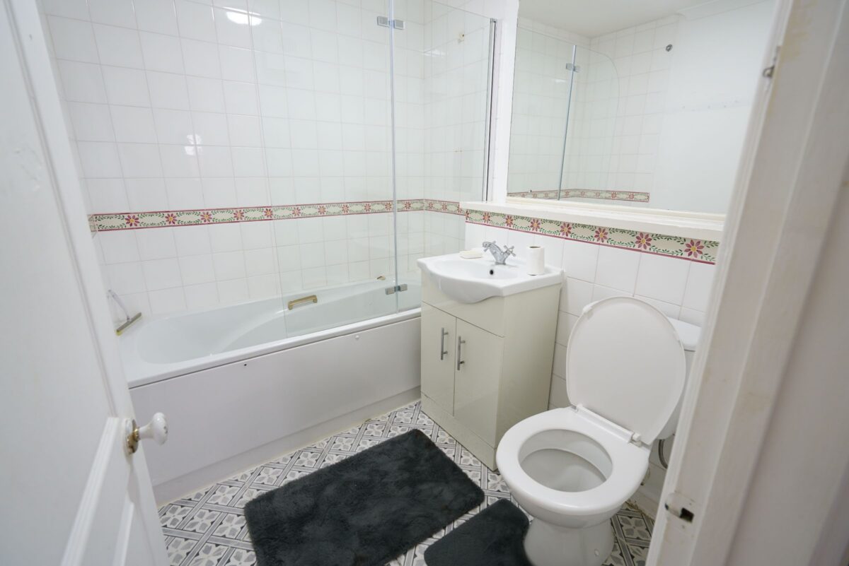 Celedon Close, Grays