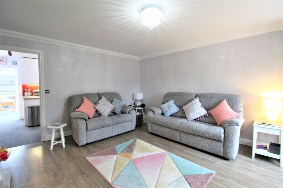 Chester Close, Chafford Hundred, Grays