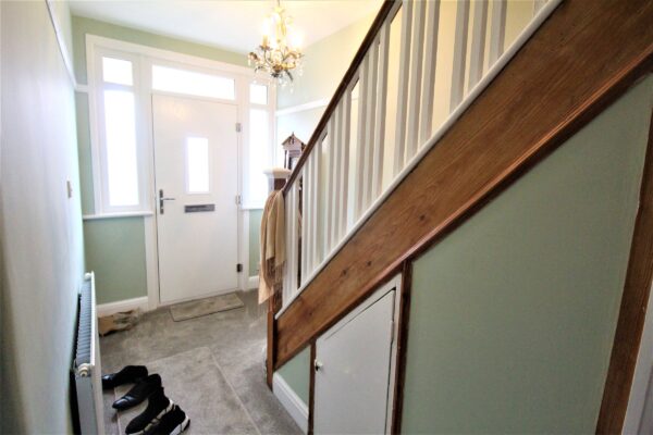 Allenby Crescent, Grays