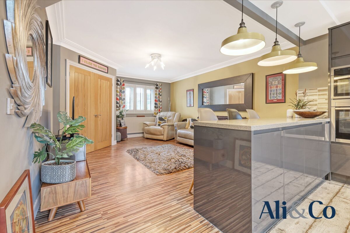 Francisco Close, Chafford Hundred, Grays