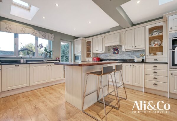 Highfield Gardens, Grays