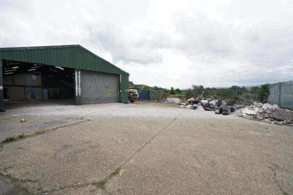 Askew Farm Lane, Grays