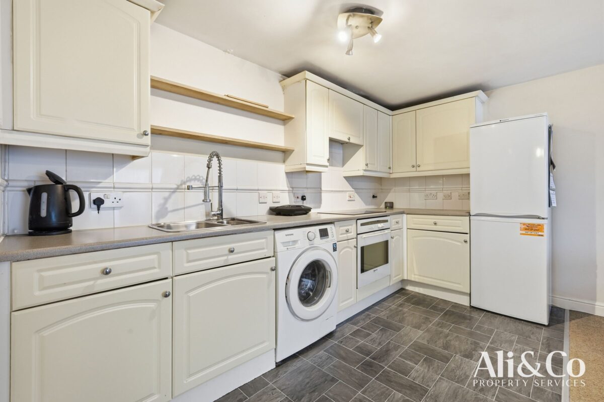 Nightingale Court, Fleming Road, Chafford Hundred, Grays